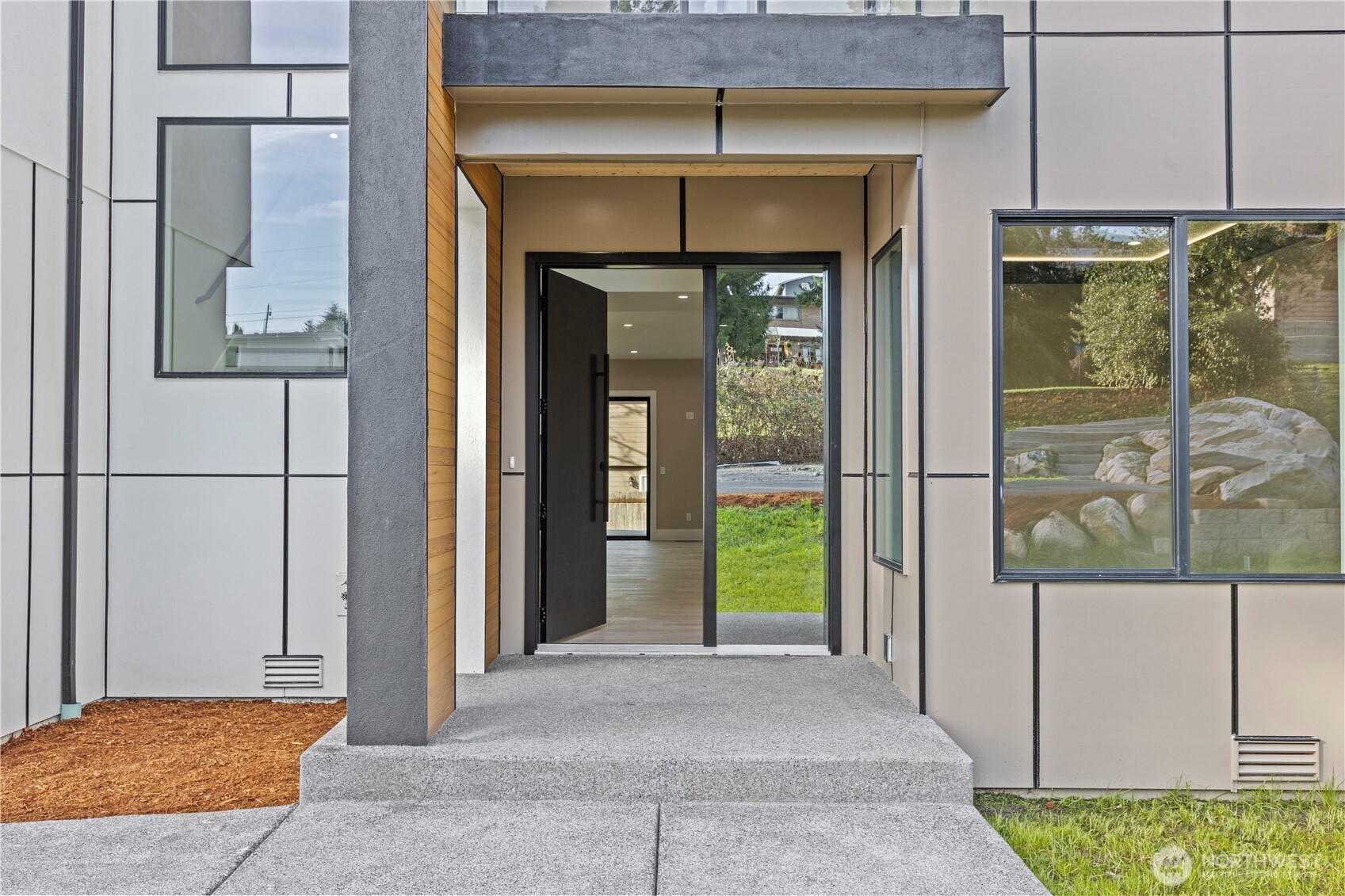 20921 1st Place S, Des Moines, WA 98198