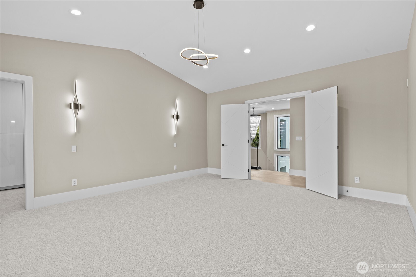20921 1st Place S, Des Moines, WA 98198