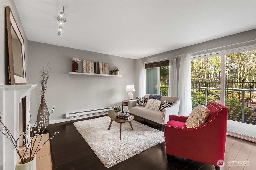 1311 S 12th Avenue #D202, Seattle, WA 98144