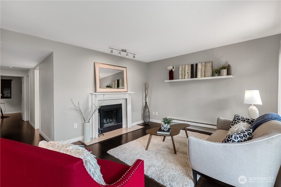 1311 S 12th Avenue #D202, Seattle, WA 98144