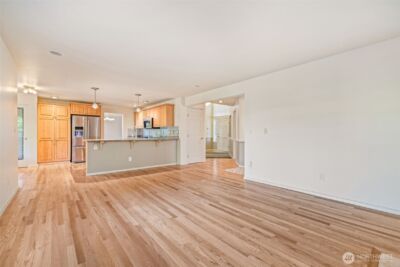 915 N Laurel Lane , Tacoma, WA 98406 - Photo 12