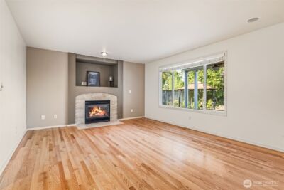 915 N Laurel Lane , Tacoma, WA 98406 - Photo 11