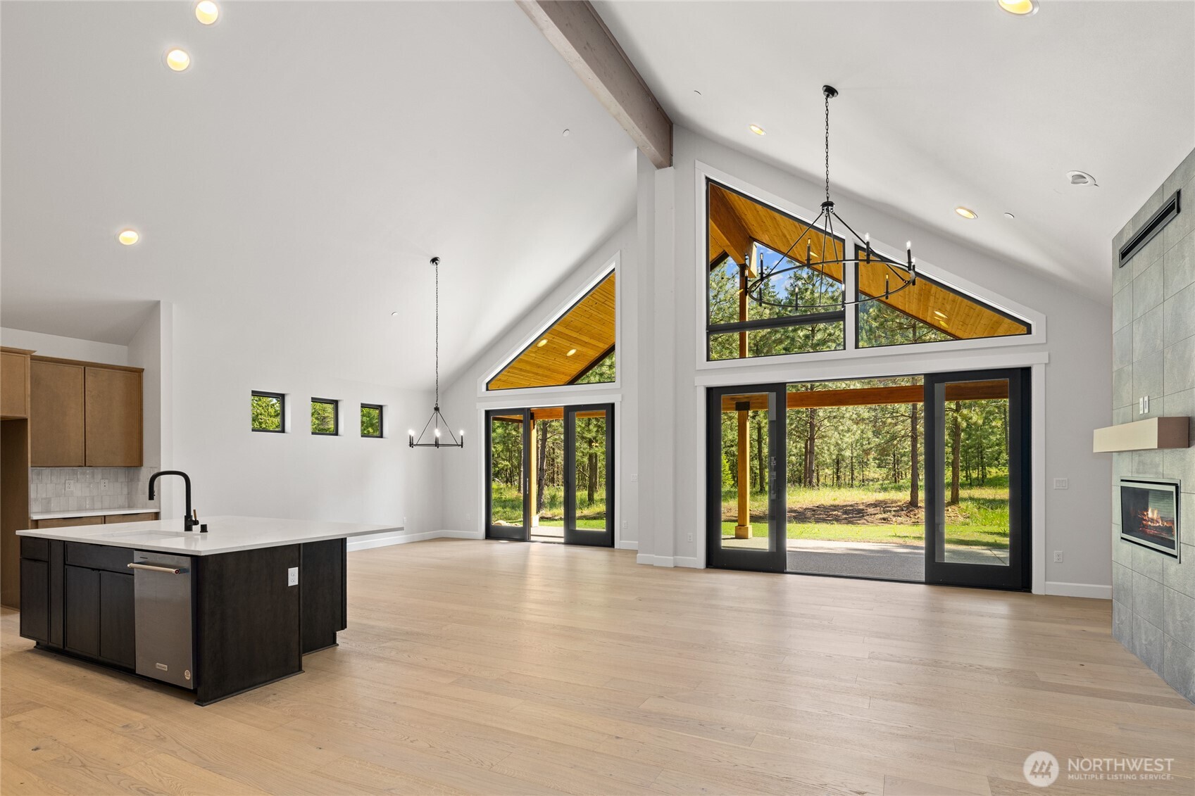 1061 Domerie Park Loop , Cle Elum, WA 98922