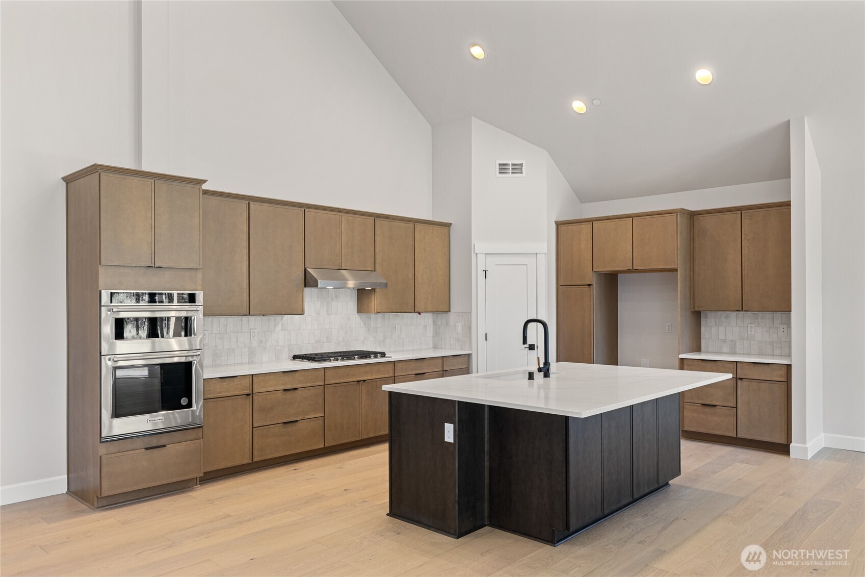 1061 Domerie Park Loop , Cle Elum, WA 98922