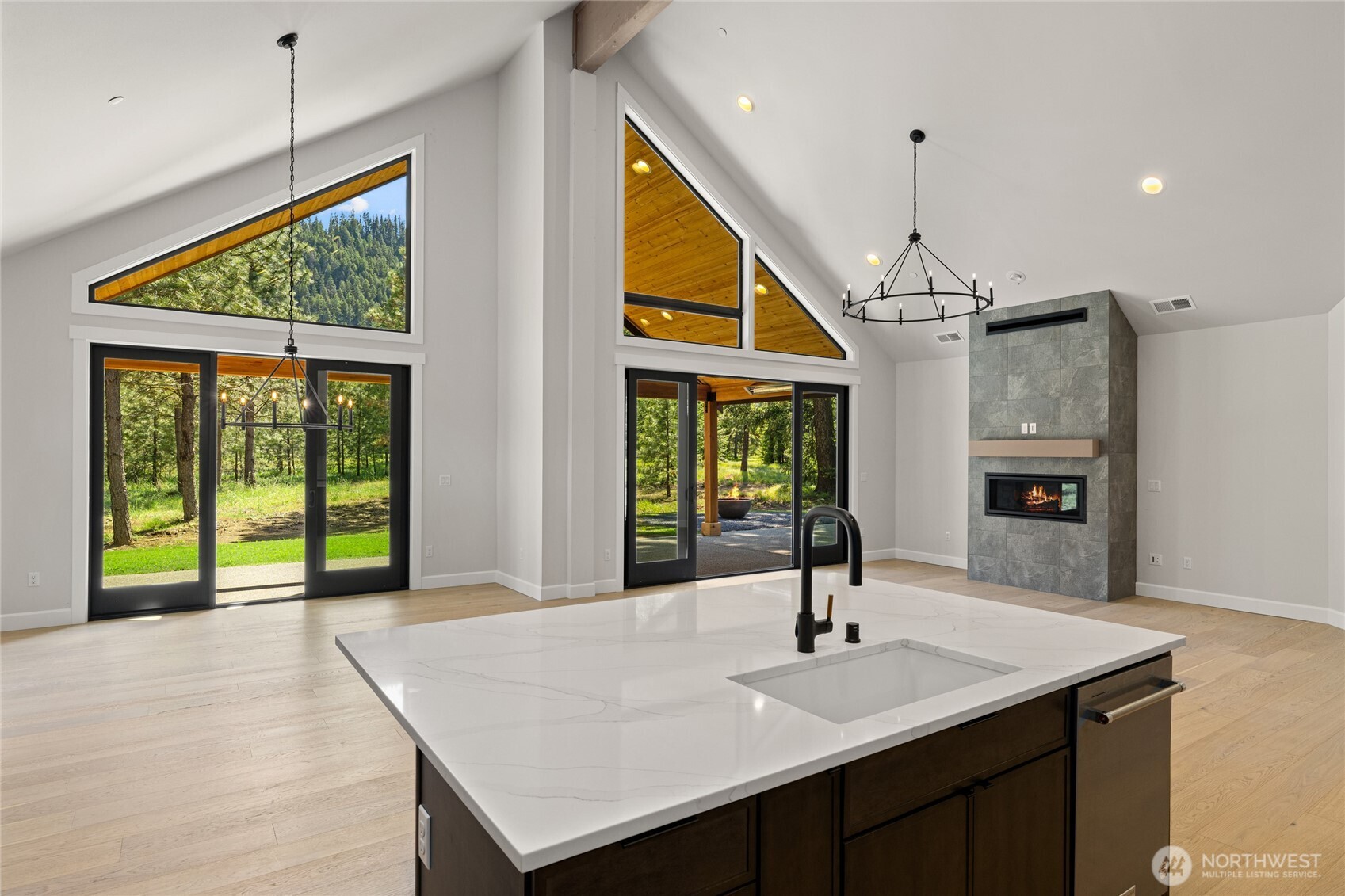 1061 Domerie Park Loop , Cle Elum, WA 98922