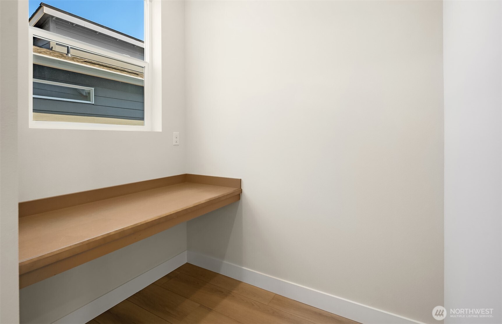 23479 Marinwood Circle NE #0912, Kingston, WA 98346