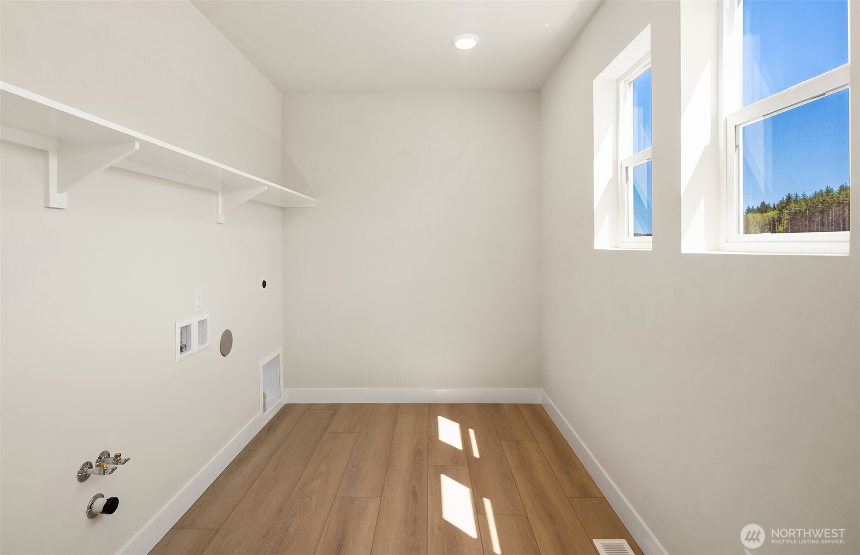 23479 Marinwood Circle NE #0912, Kingston, WA 98346