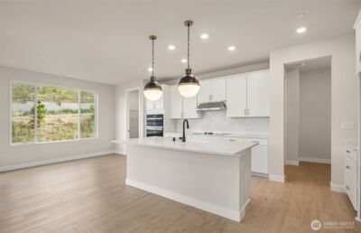 23779 Marinwood Circle NE #31-12, Kingston, WA 98346 - Photo 5