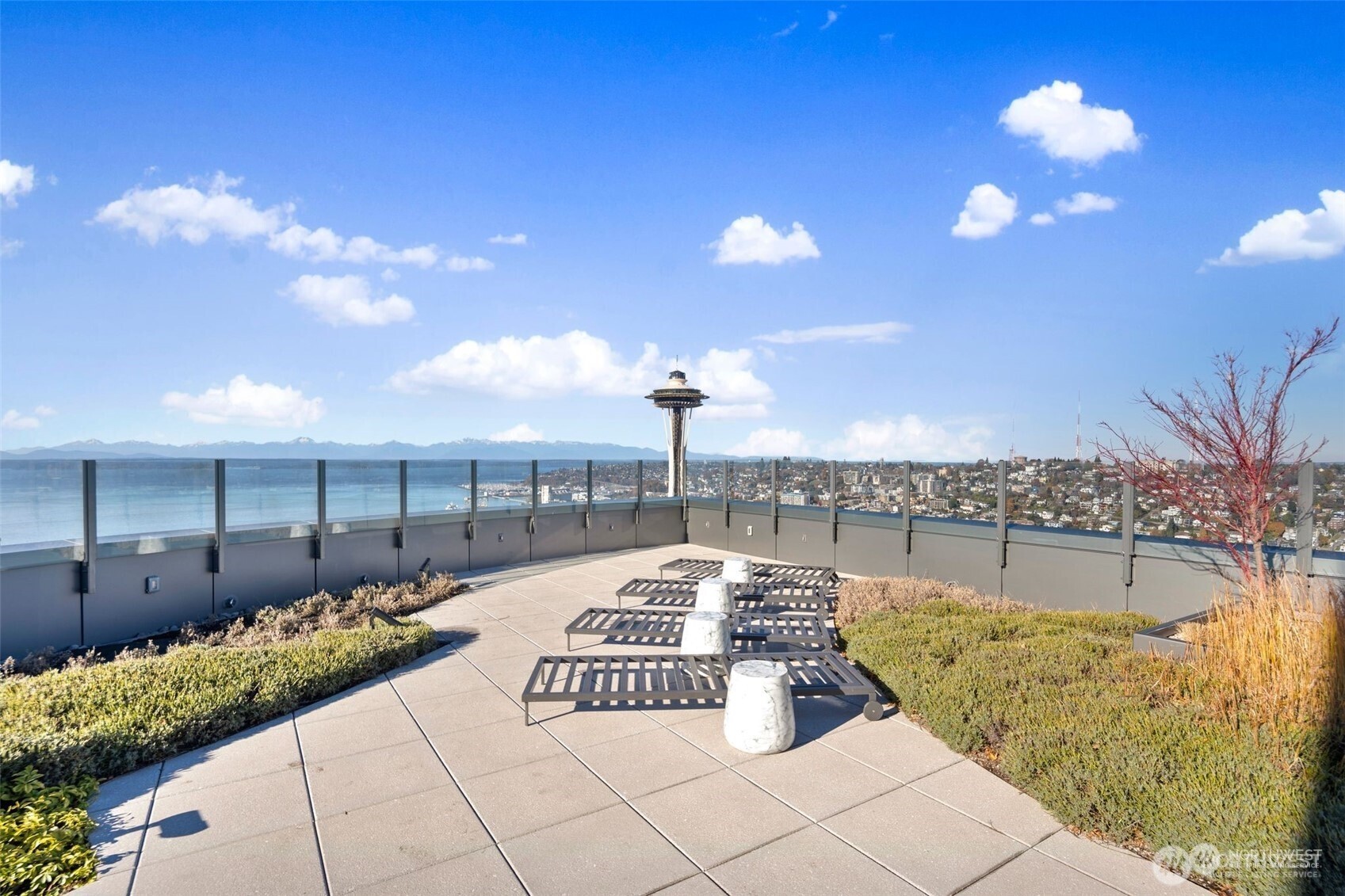 2510 6th Avenue #1103, Seattle, WA 98121