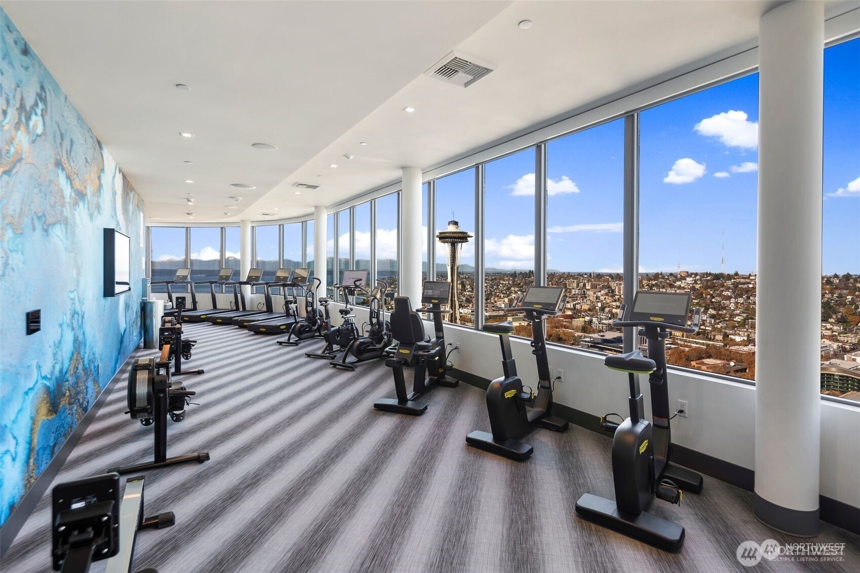 2510 6th Avenue #1103, Seattle, WA 98121