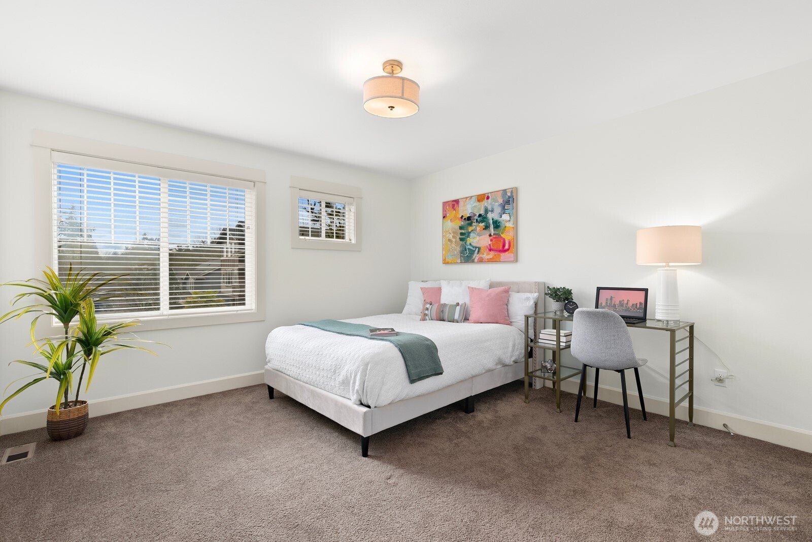 9026 NE 127th Place , Kirkland, WA 98034