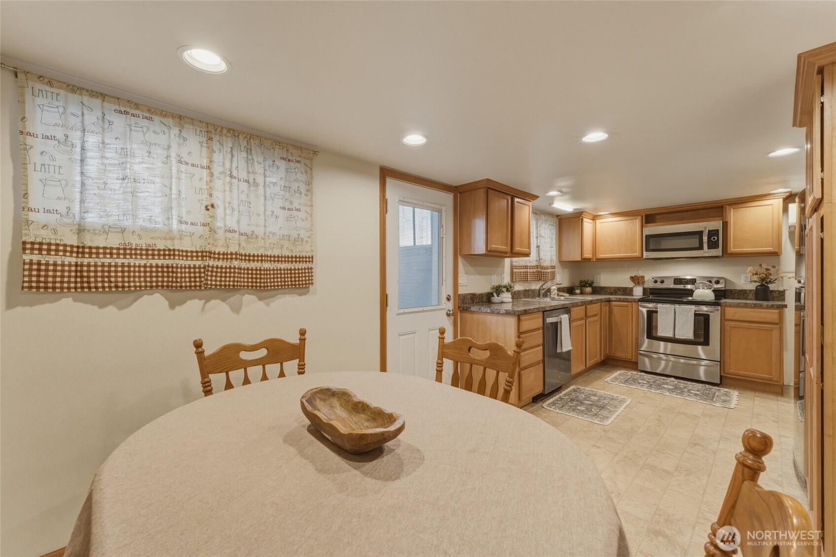 15 SW 13th Street , College Place, WA 99324