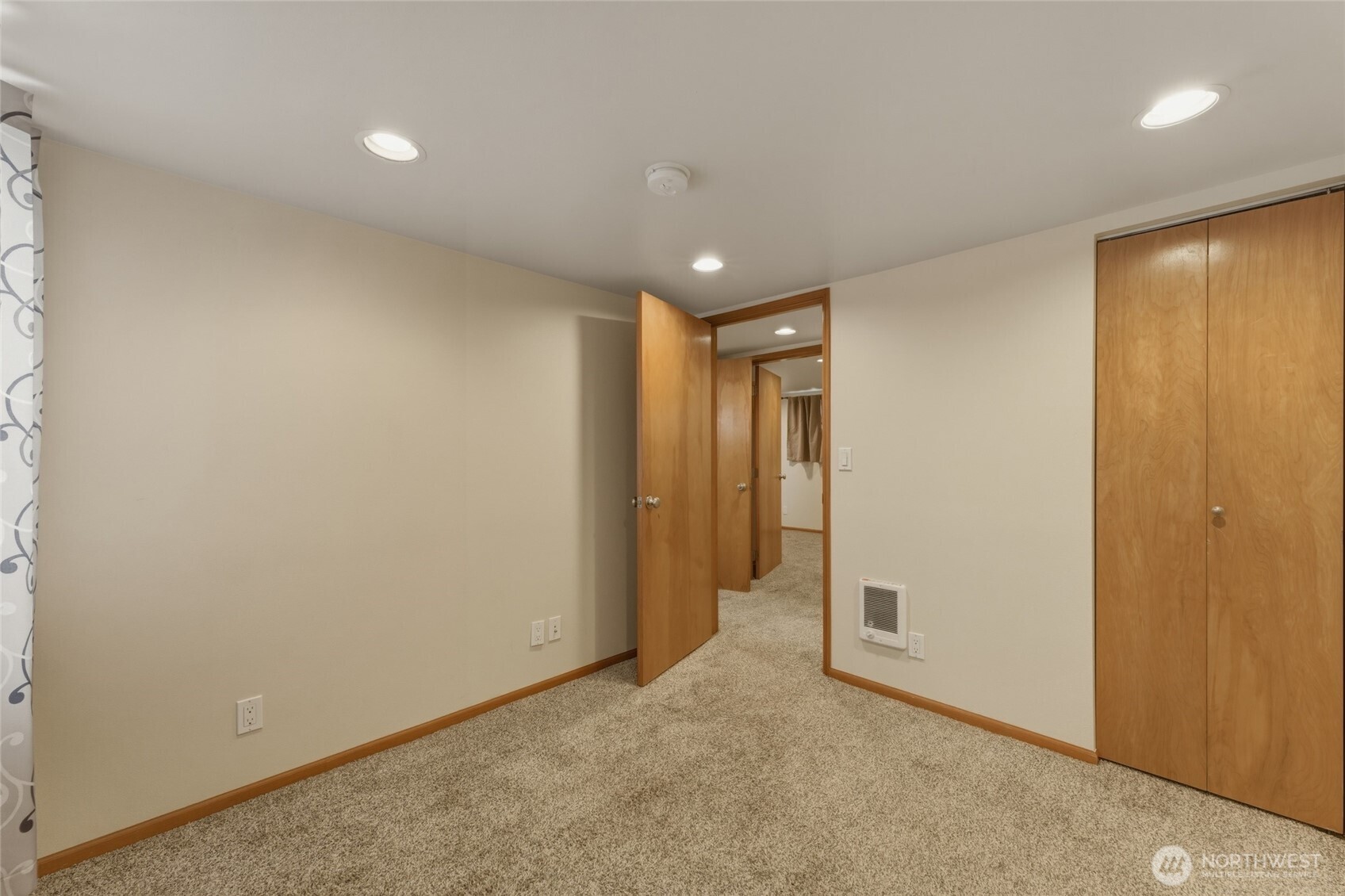 15 SW 13th Street , College Place, WA 99324