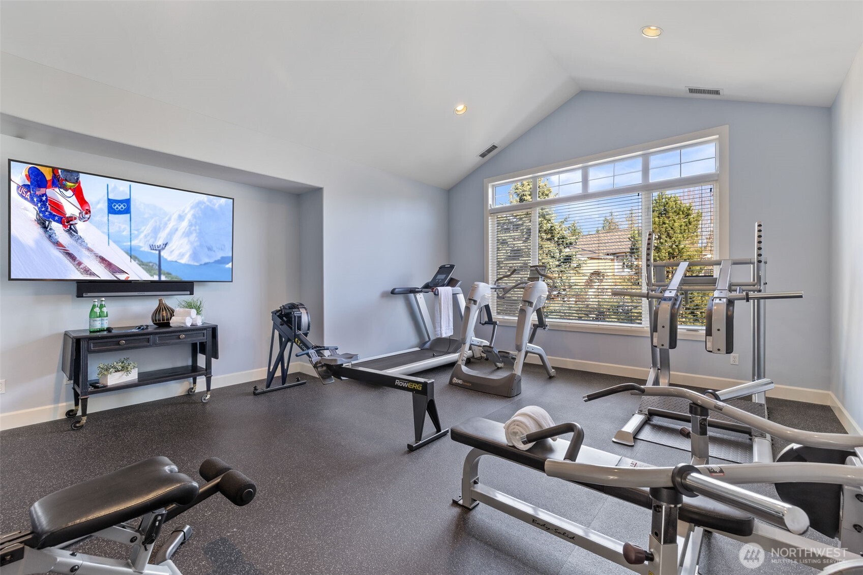 1915 205th Place NE, Sammamish, WA 98074