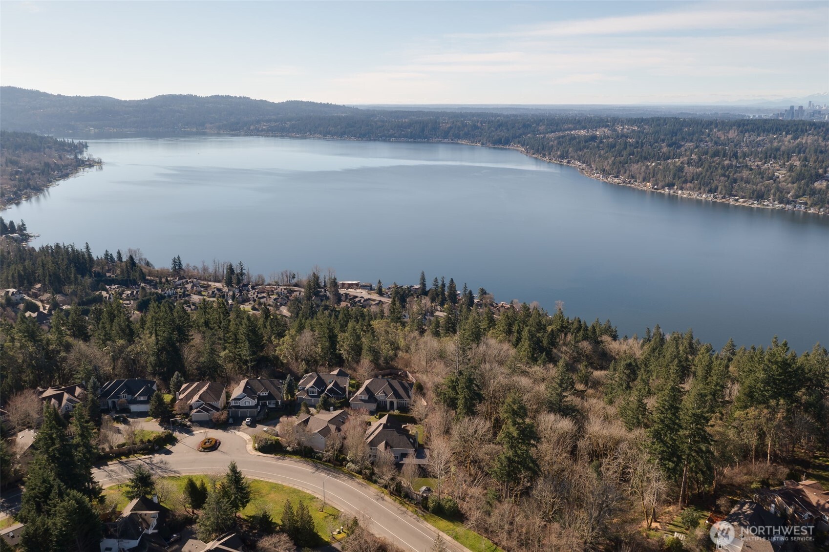 1915 205th Place NE, Sammamish, WA 98074