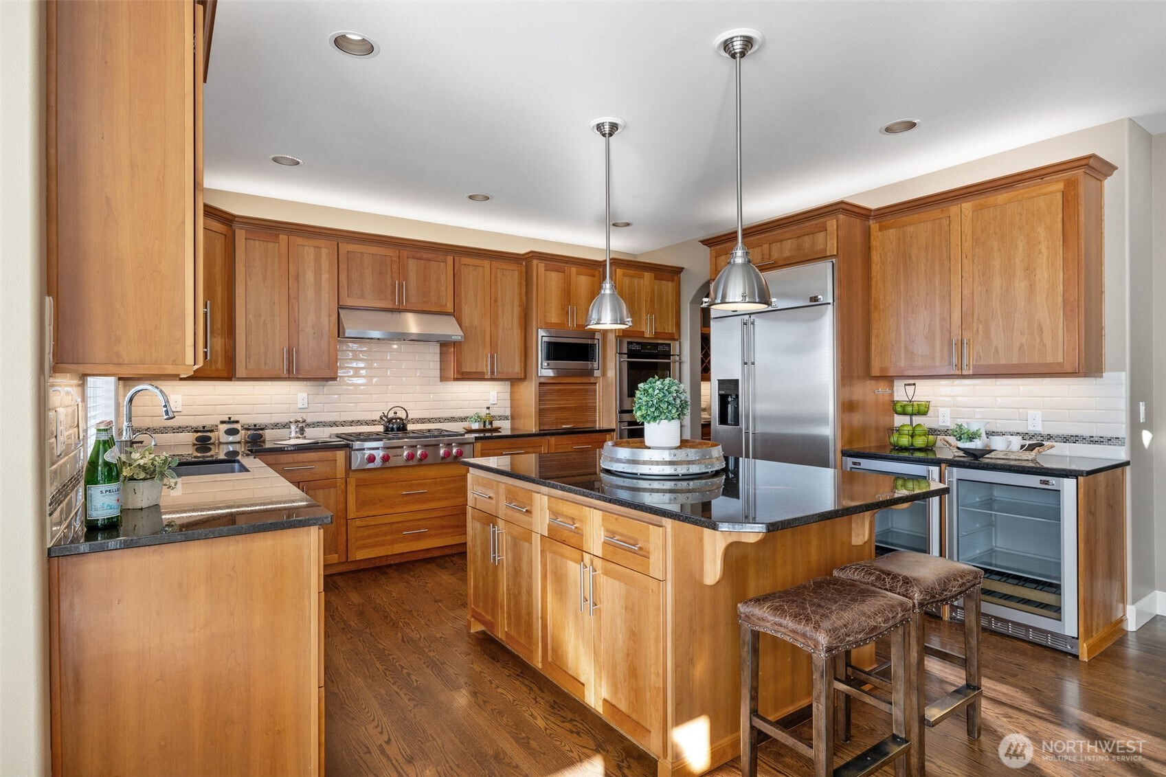 1915 205th Place NE, Sammamish, WA 98074
