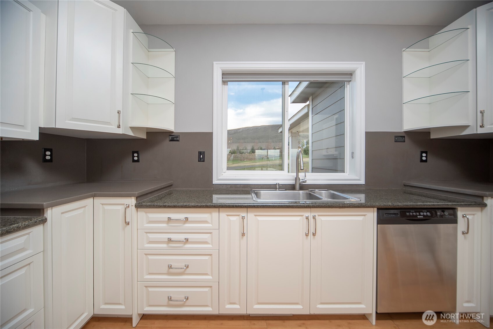 480 Edgemont Loop Road , Ellensburg, WA 98926