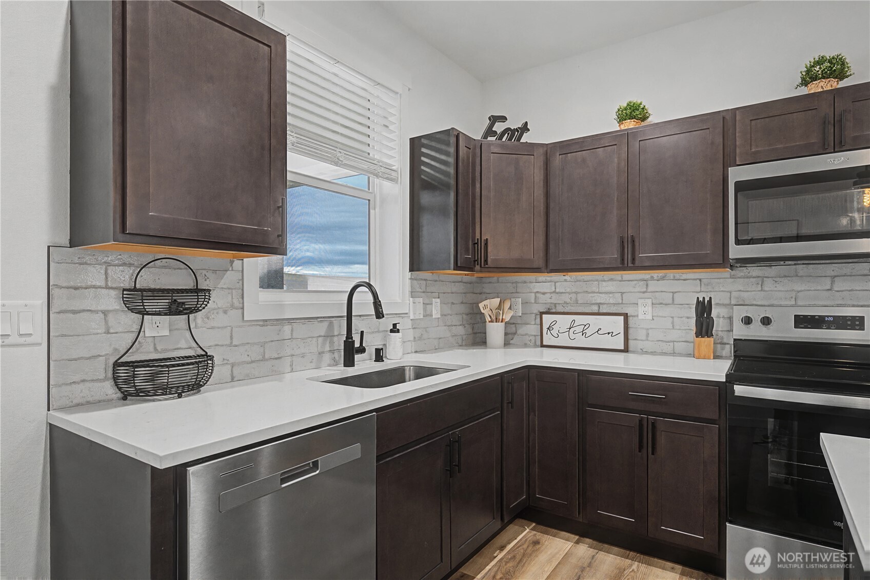 6697 Club House Drive SE #88, Othello, WA 99344