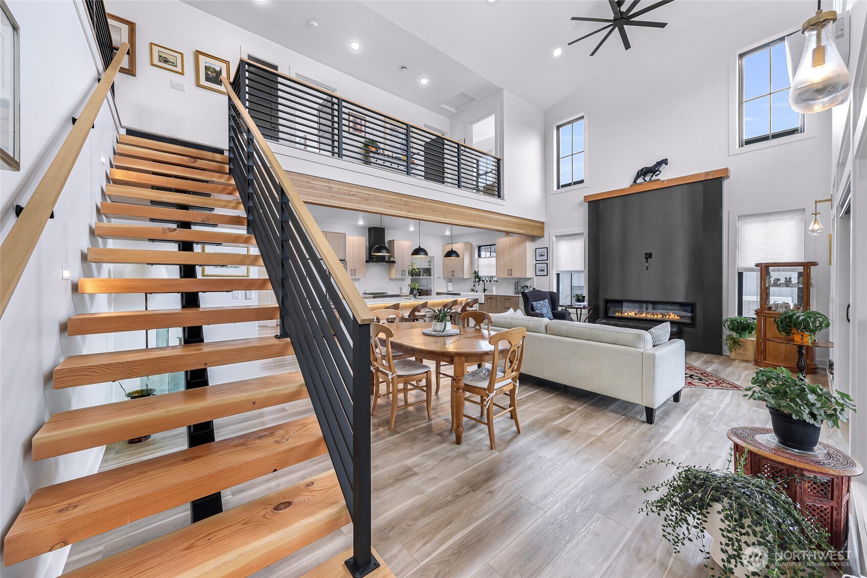 208 Pebblebrook Drive , Lynden, WA 98264