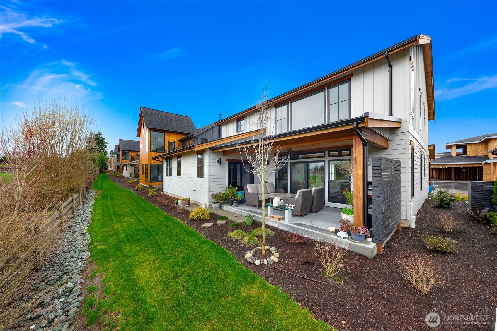 208 Pebblebrook Drive , Lynden, WA 98264