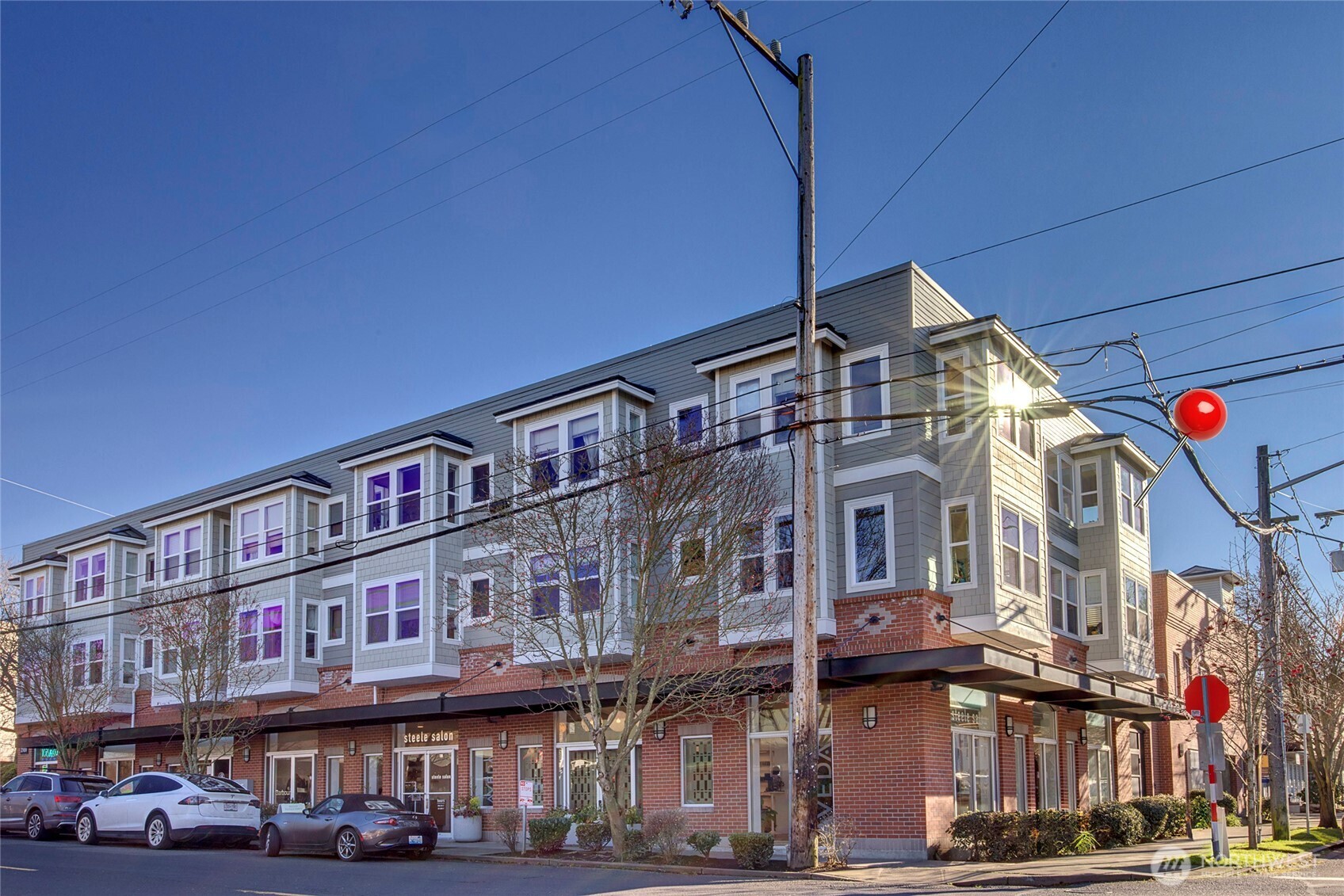 2101 N 55th Street #201, Seattle, WA 98103