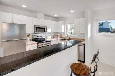 2101 N 55th Street #201, Seattle, WA 98103 - Photo 14