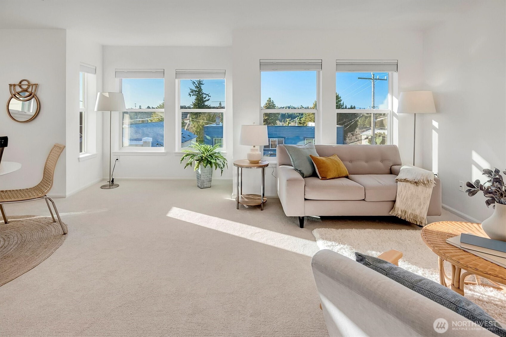 2101 N 55th Street #201, Seattle, WA 98103