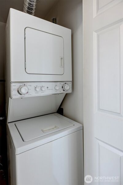 2101 N 55th Street #201, Seattle, WA 98103 - Photo 23