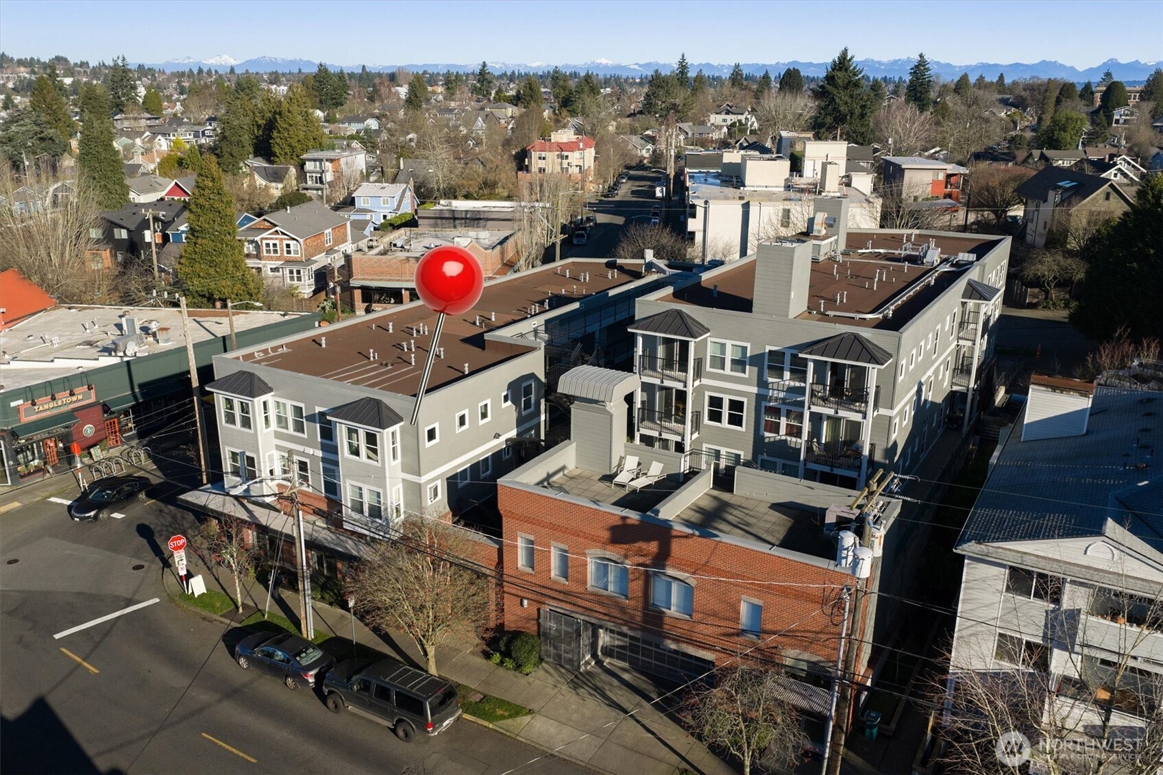 2101 N 55th Street #201, Seattle, WA 98103