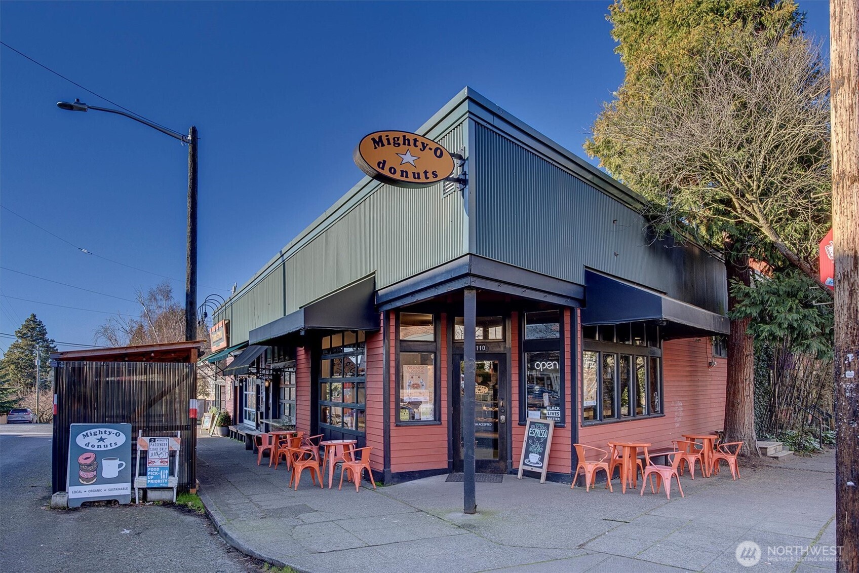 2101 N 55th Street #201, Seattle, WA 98103