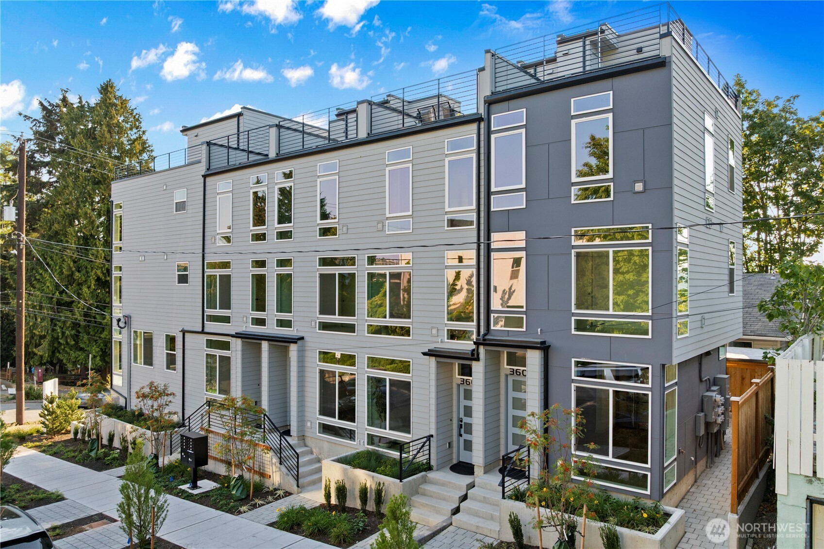 722 N 36th Street , Seattle, WA 98103