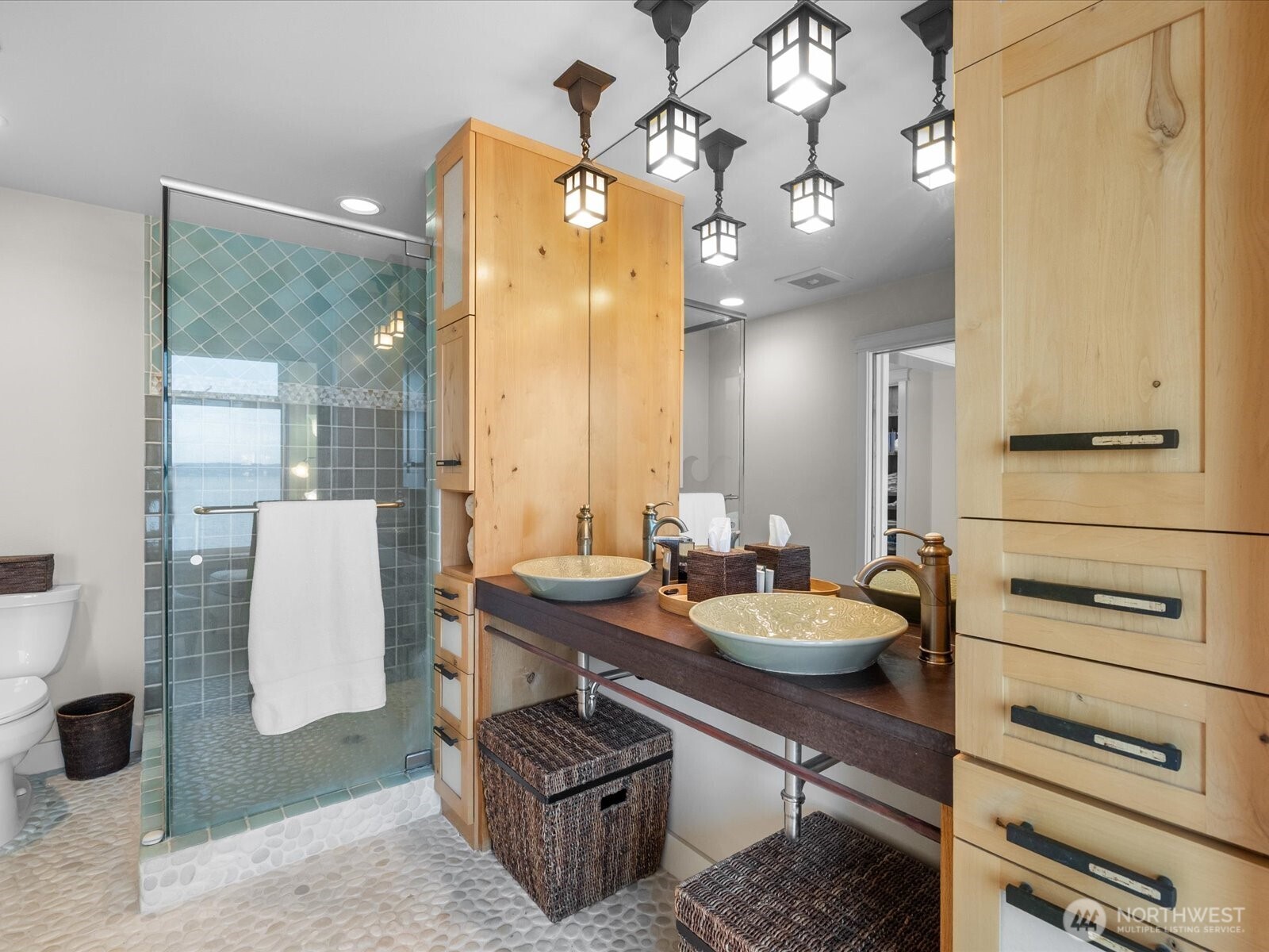 19126 Soundview Drive NW, Stanwood, WA 98292