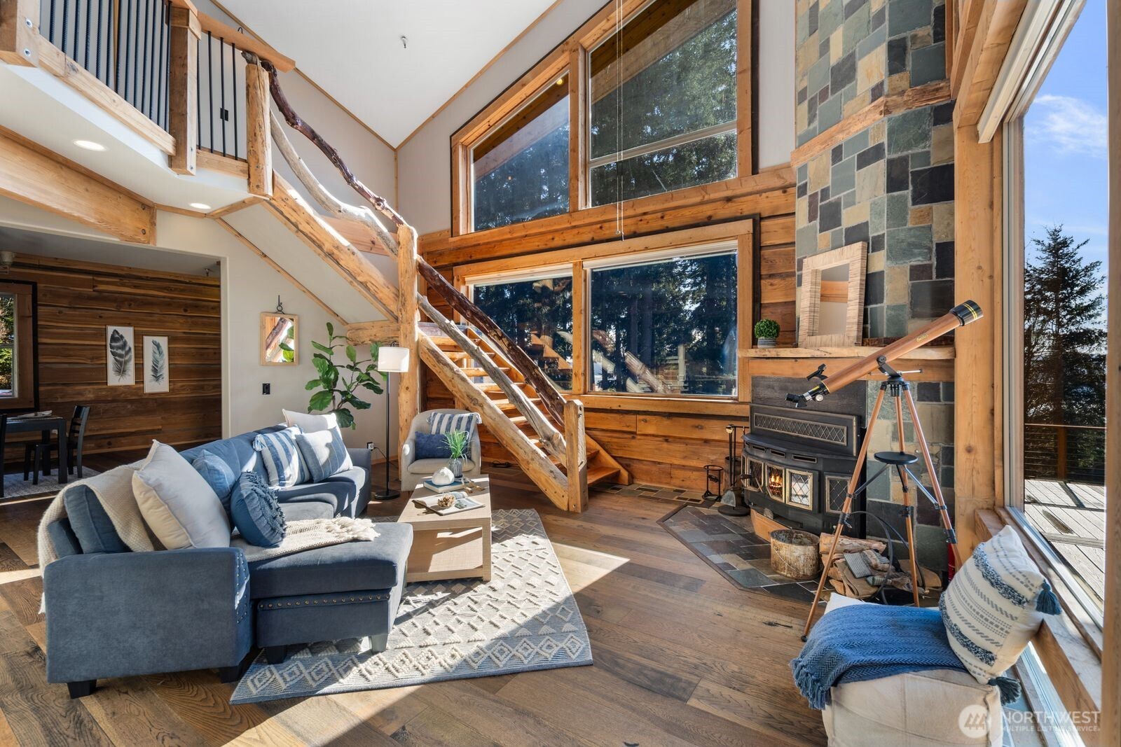 110 Groves Way , Port Ludlow, WA 98365