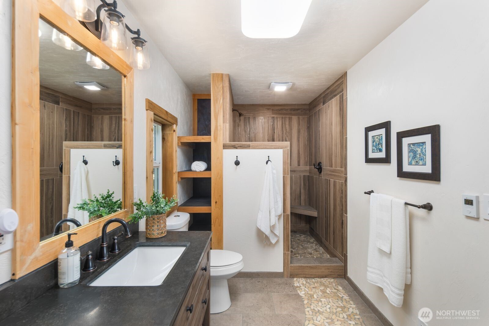 110 Groves Way , Port Ludlow, WA 98365