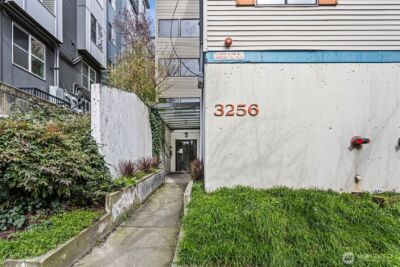 3256 SW Avalon Way #203, Seattle, WA 98126