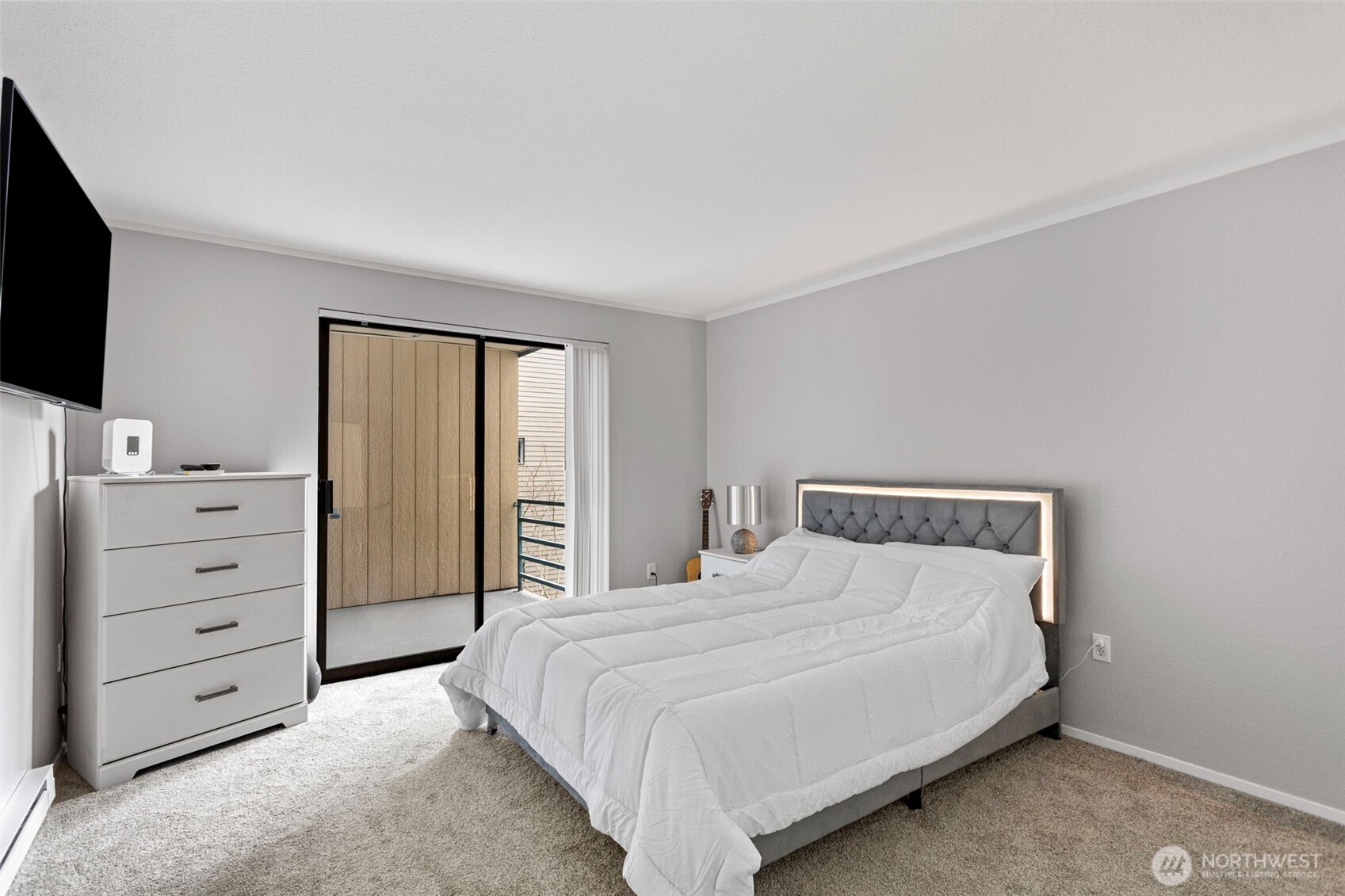 3256 SW Avalon Way #203, Seattle, WA 98126