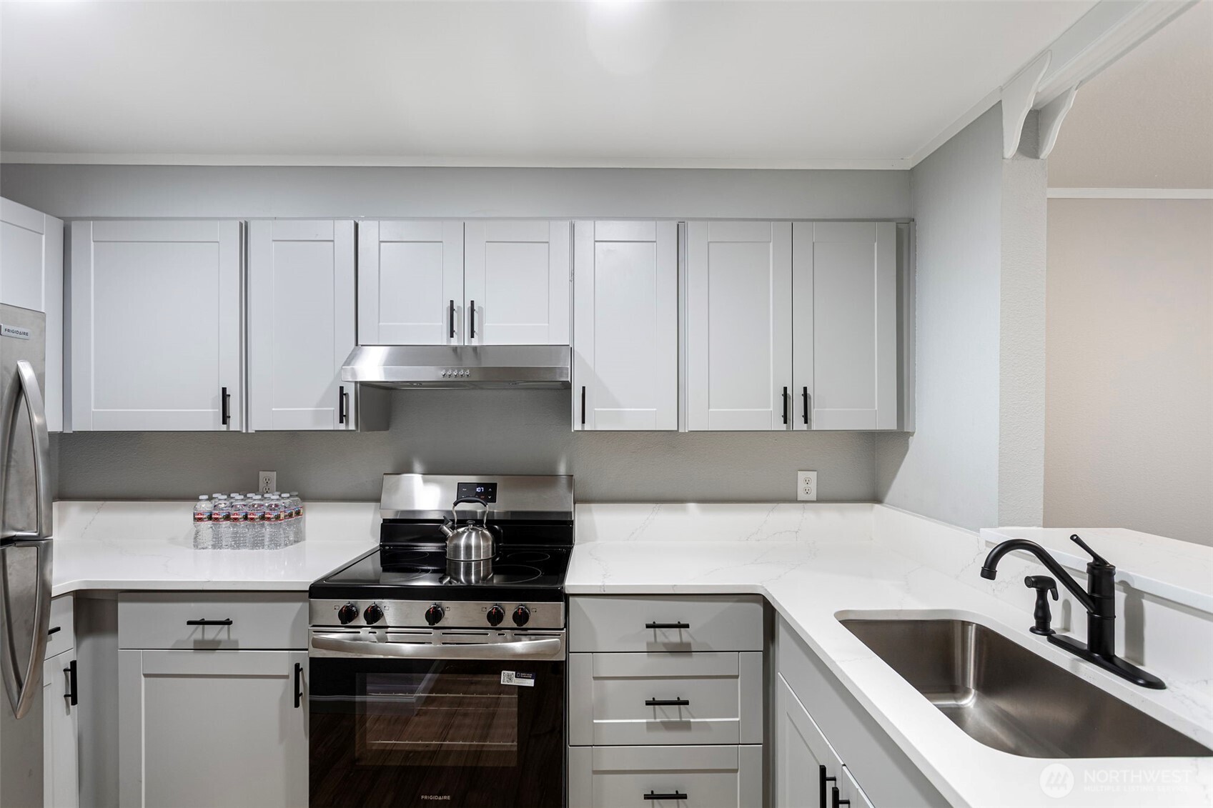 3256 SW Avalon Way #203, Seattle, WA 98126