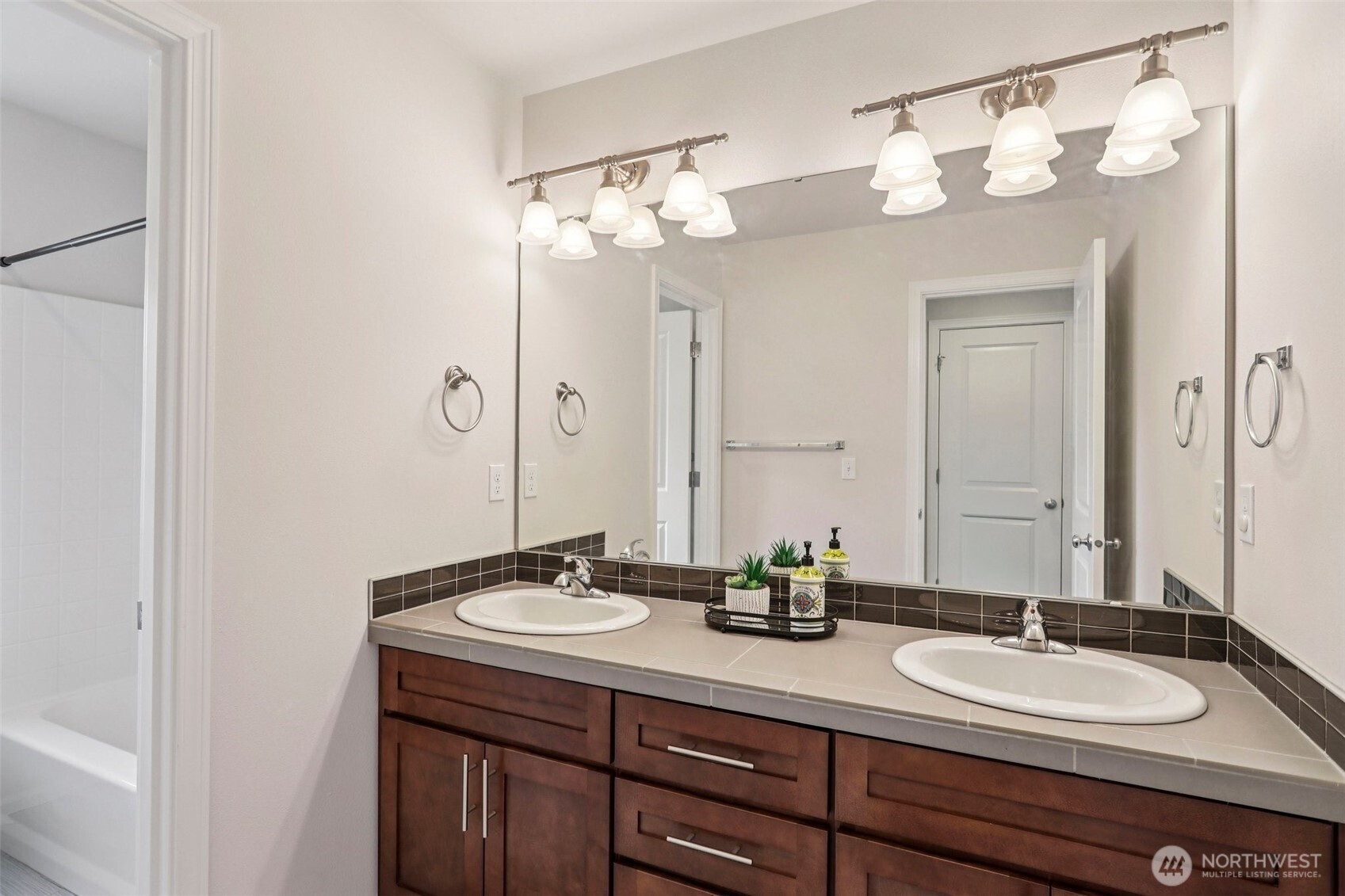32209 50th Court S, Auburn, WA 98001