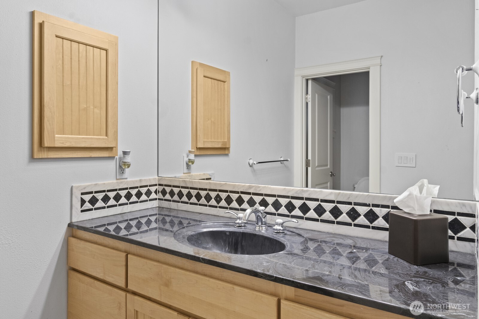 9142 52nd Lane NE, Olympia, WA 98516