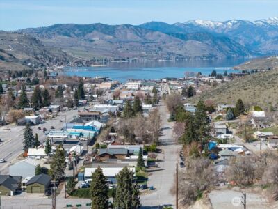 916 E Johnson Avenue , Chelan, WA 98816 - Photo 33