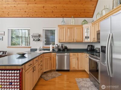 361 N Duckabush Drive E, Hoodsport, WA 98548 - Photo 10