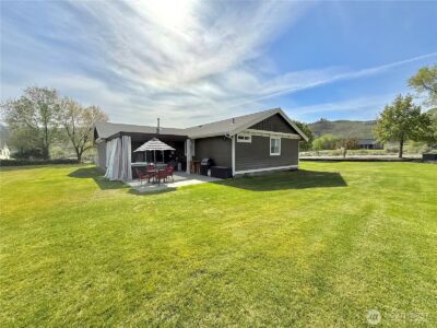 4 River Overlook Street , Omak, WA 98841 - Photo 3