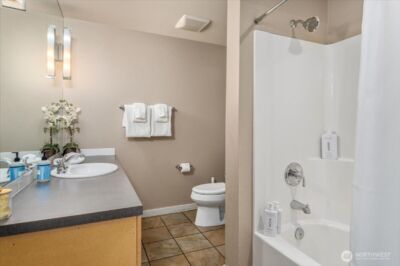 2220 W Woodin Avenue #110, Chelan, WA 98816 - Photo 24