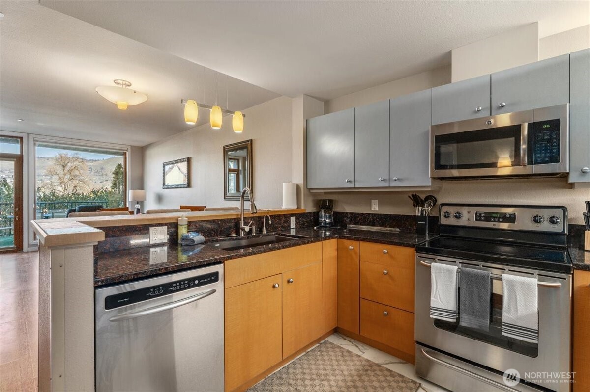 2220 W Woodin Avenue #110, Chelan, WA 98816