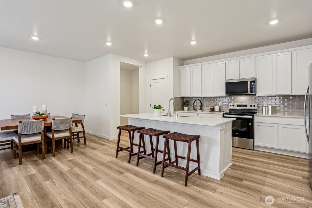 6168 Telford Way SW #411, Port Orchard, WA 98367