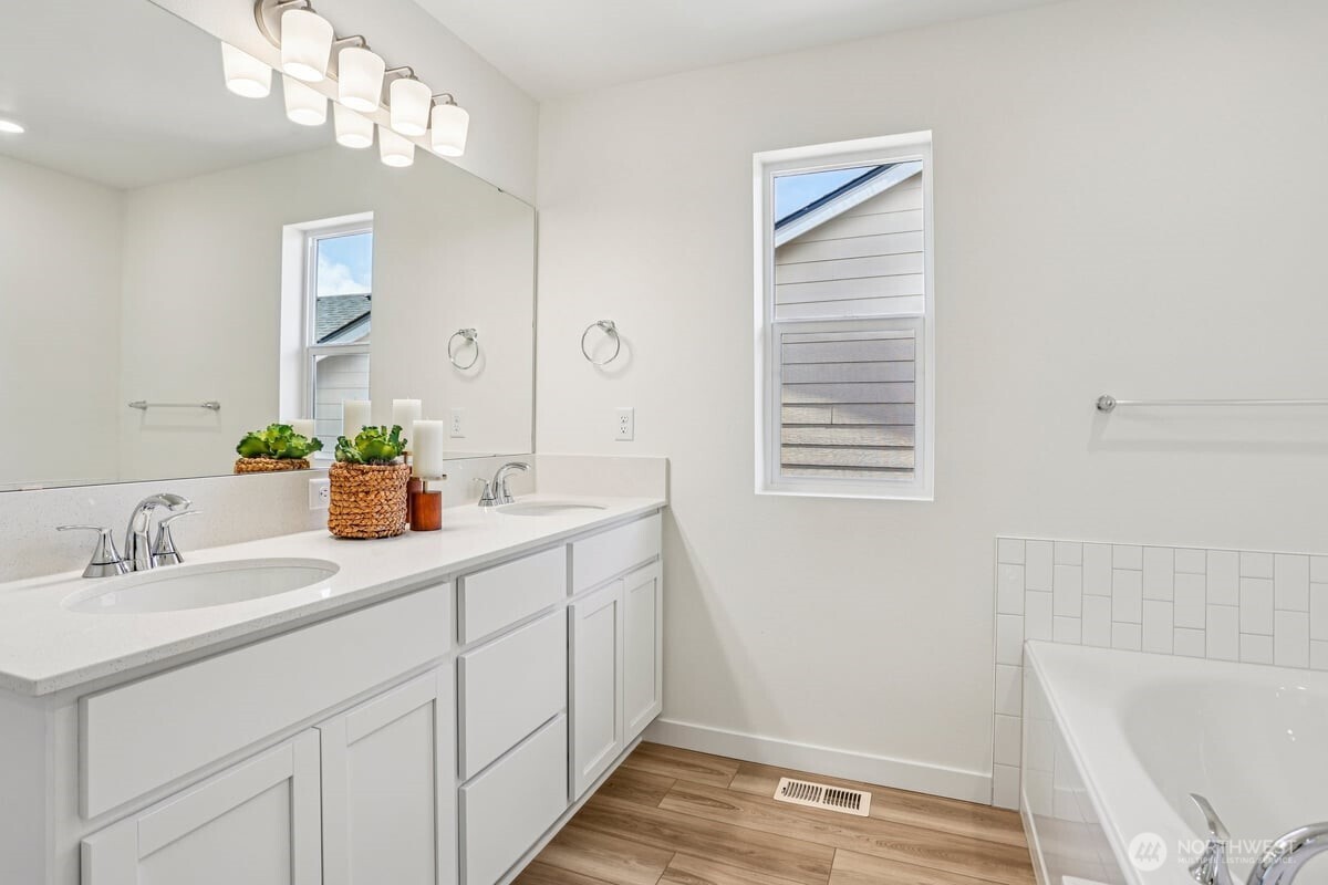 6168 Telford Way SW #411, Port Orchard, WA 98367