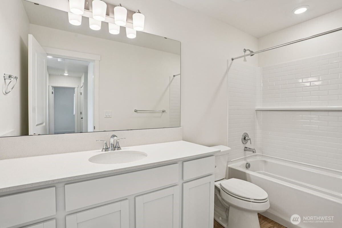 6168 Telford Way SW #411, Port Orchard, WA 98367