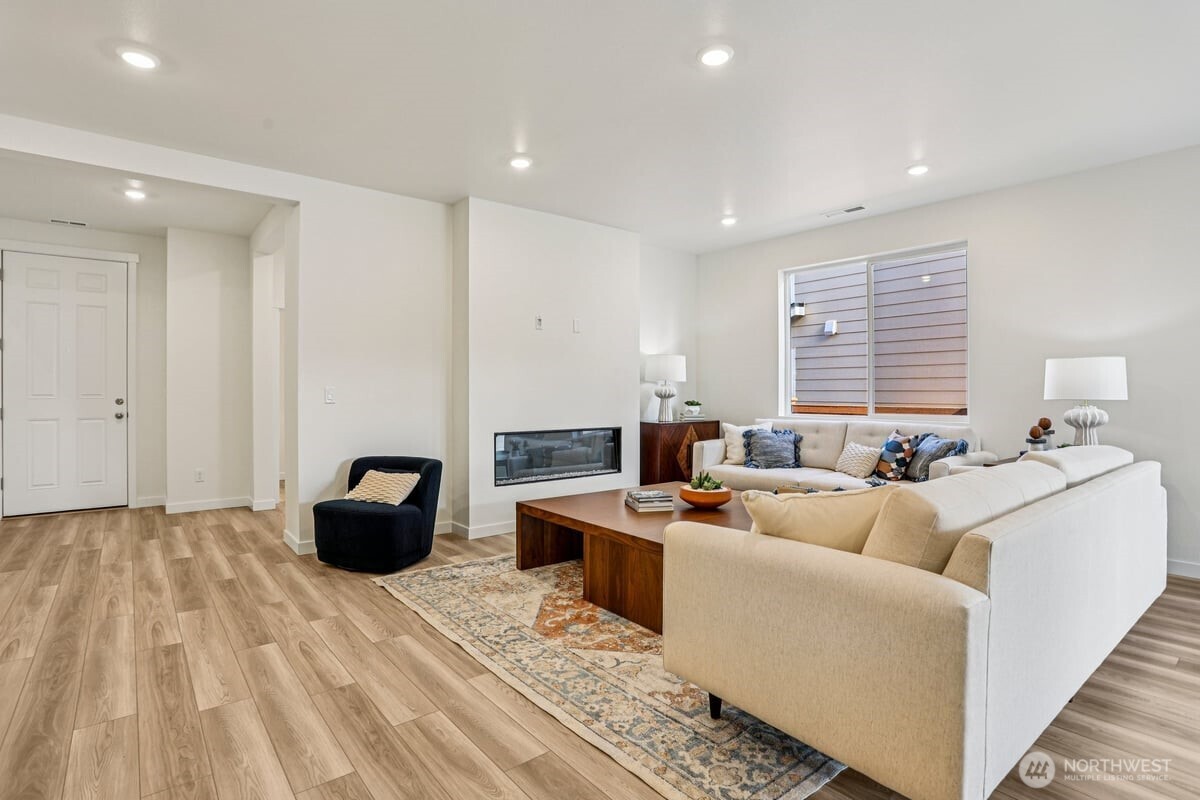 6168 Telford Way SW #411, Port Orchard, WA 98367