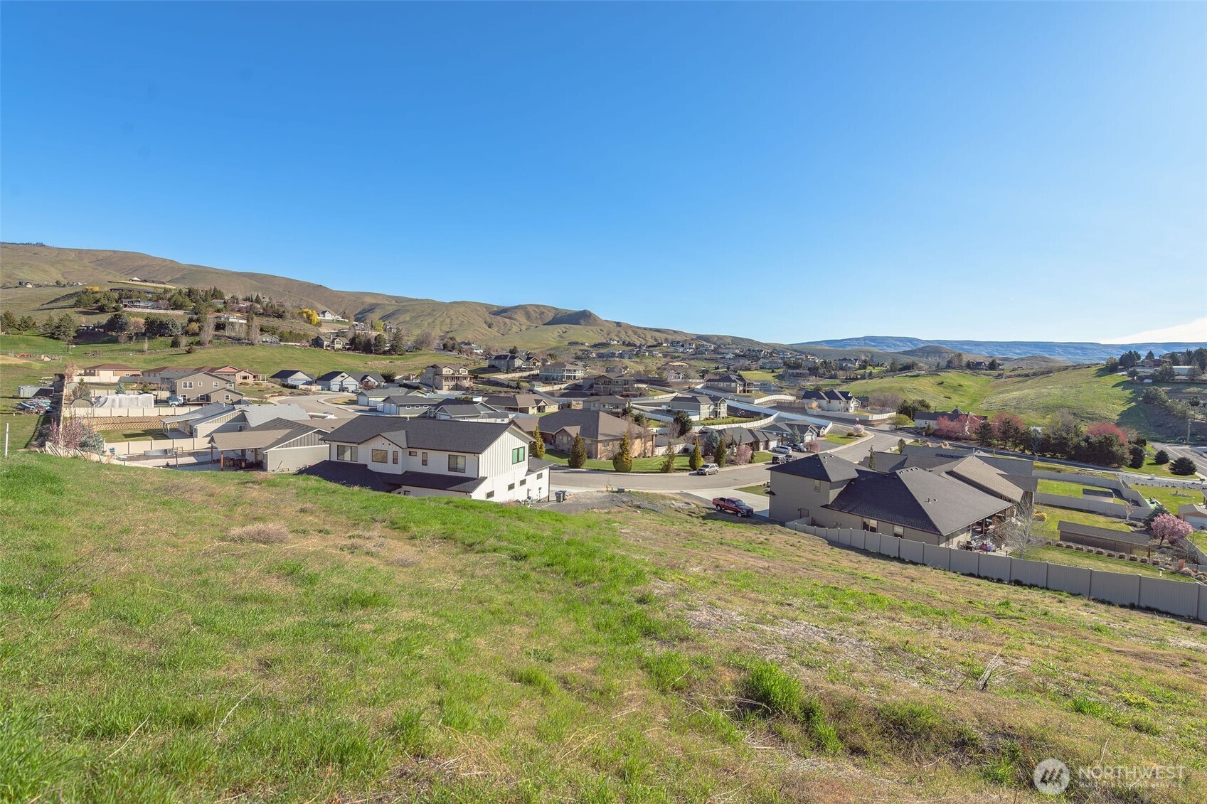 83 Sunny Meadows Loop , Wenatchee, WA 98801
