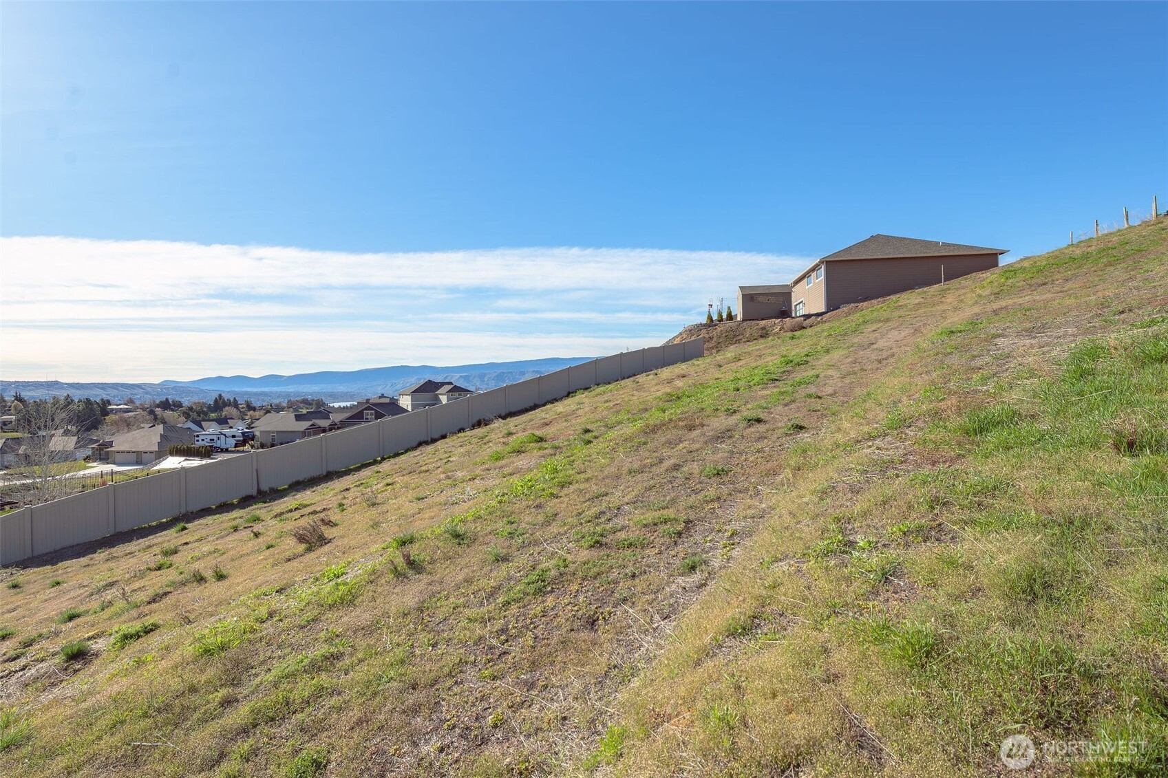 83 Sunny Meadows Loop , Wenatchee, WA 98801